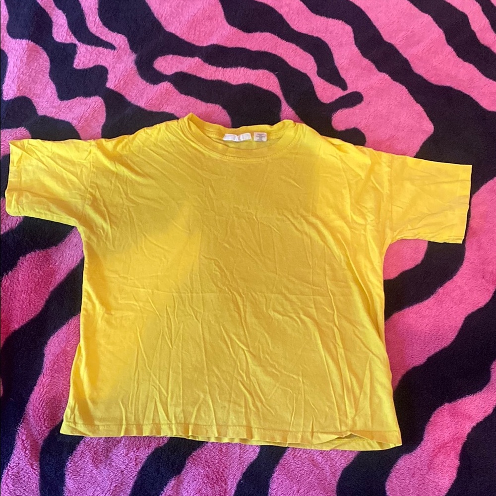 Christian Siriano Yellow Short Sleeve Tee